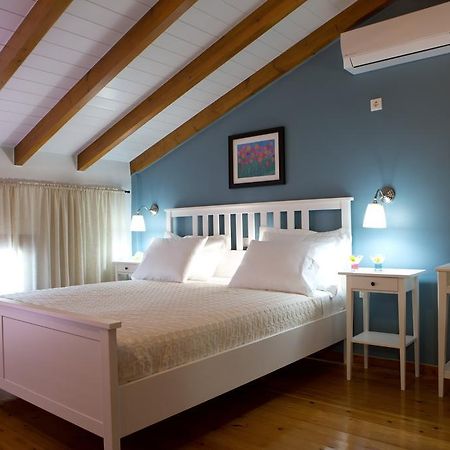 Ivi Villa سيفوتا الغرفة الصورة
