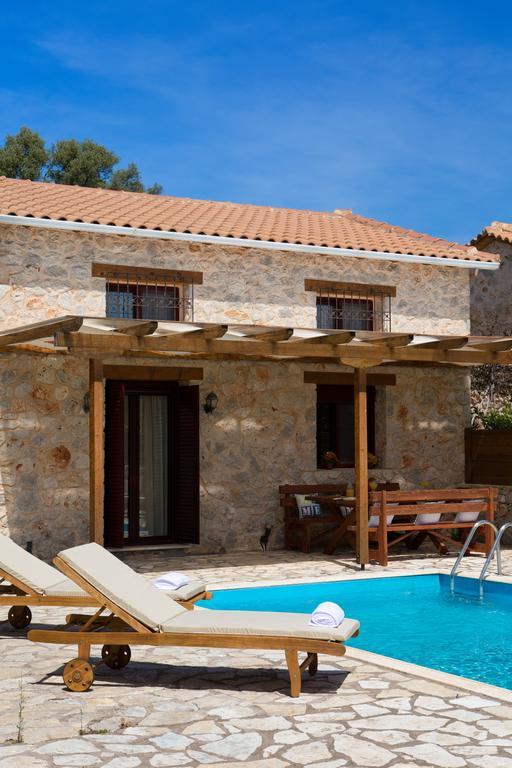 Ivi Villa سيفوتا الغرفة الصورة