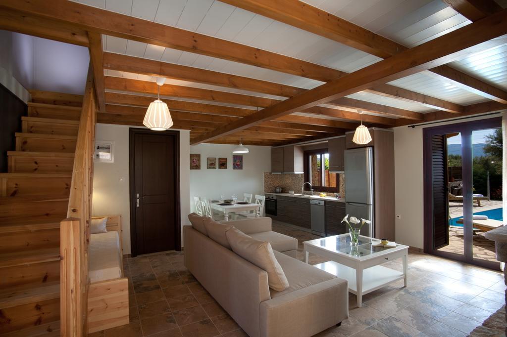Ivi Villa سيفوتا الغرفة الصورة
