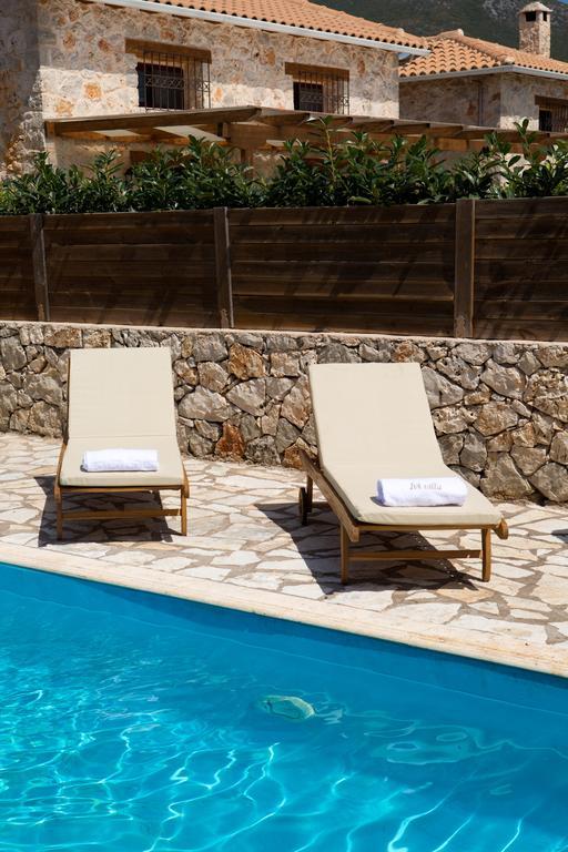 Ivi Villa سيفوتا الغرفة الصورة
